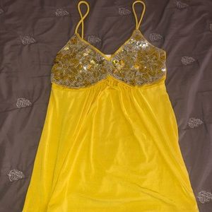 Yellow Spaghetti Sequence Top